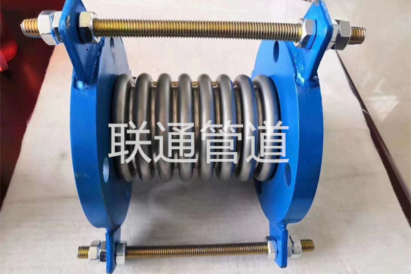 金属软管补偿器