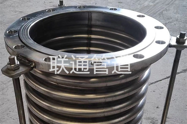 热力管道补偿器