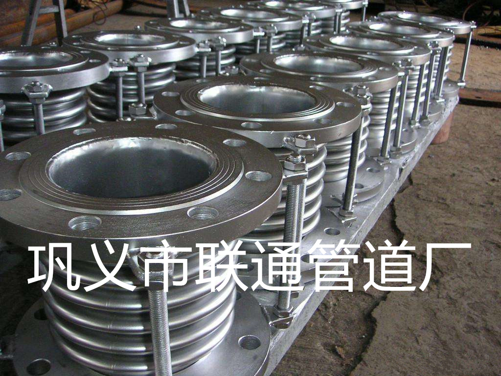 直埋式波纹补偿器型号